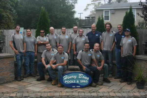 Henry Bona Pools Service Crew