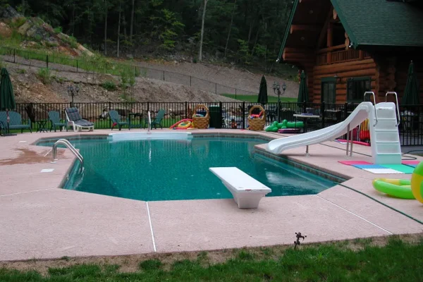 Henry Bona Pools & Spas - Commercial Pool in Denville
