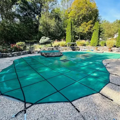 Henry Bona Pools & Spas - Custom Rounded Pool Cover