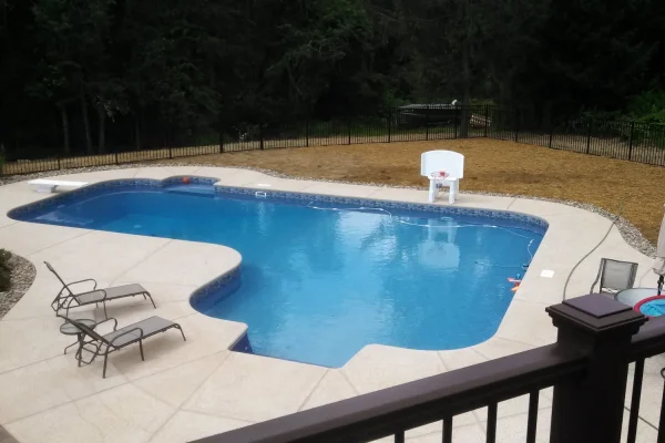 Henry Bona Pools & Spas - Glen Gardner Residential Pool Installation