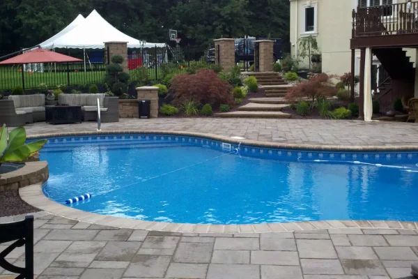Henry Bona Pools & Spas - Hession Pool