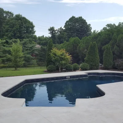 Henry Bona Pools & Spas - Long Valley Outdoor Pool