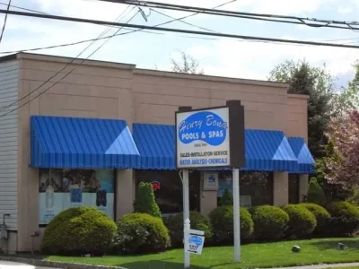 Henry Bona Pools & Spas Sign